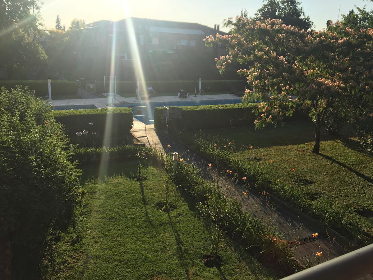Apartamento En Country Pilar Piscina Parrilla Propia Hasta 4 Personas Extérieur photo